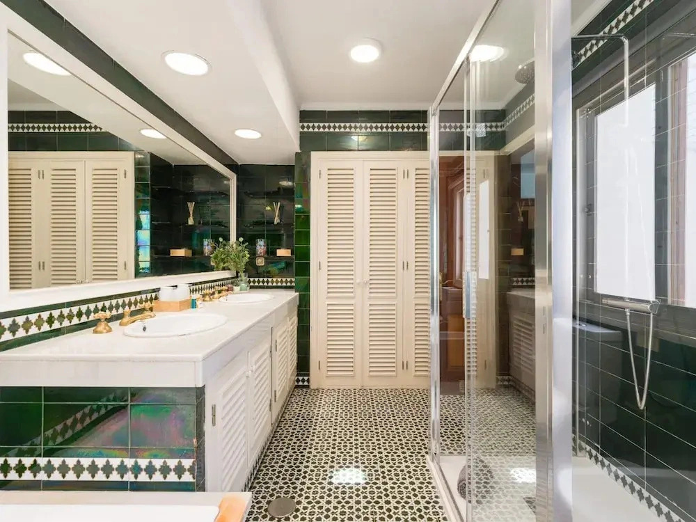 Chalet in Maspalomas with Heated Pool