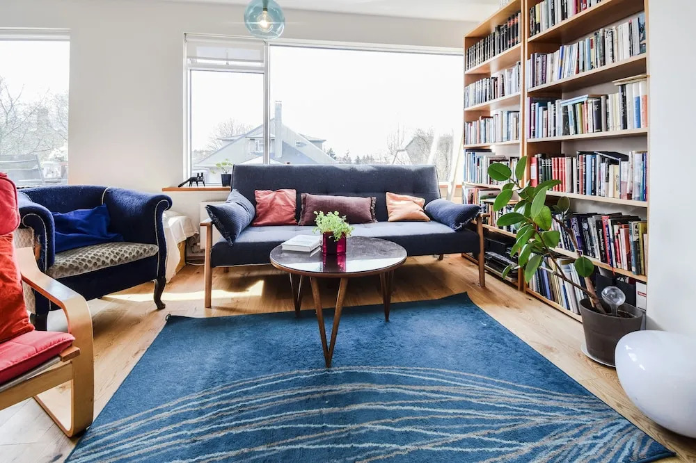 Apartment H10