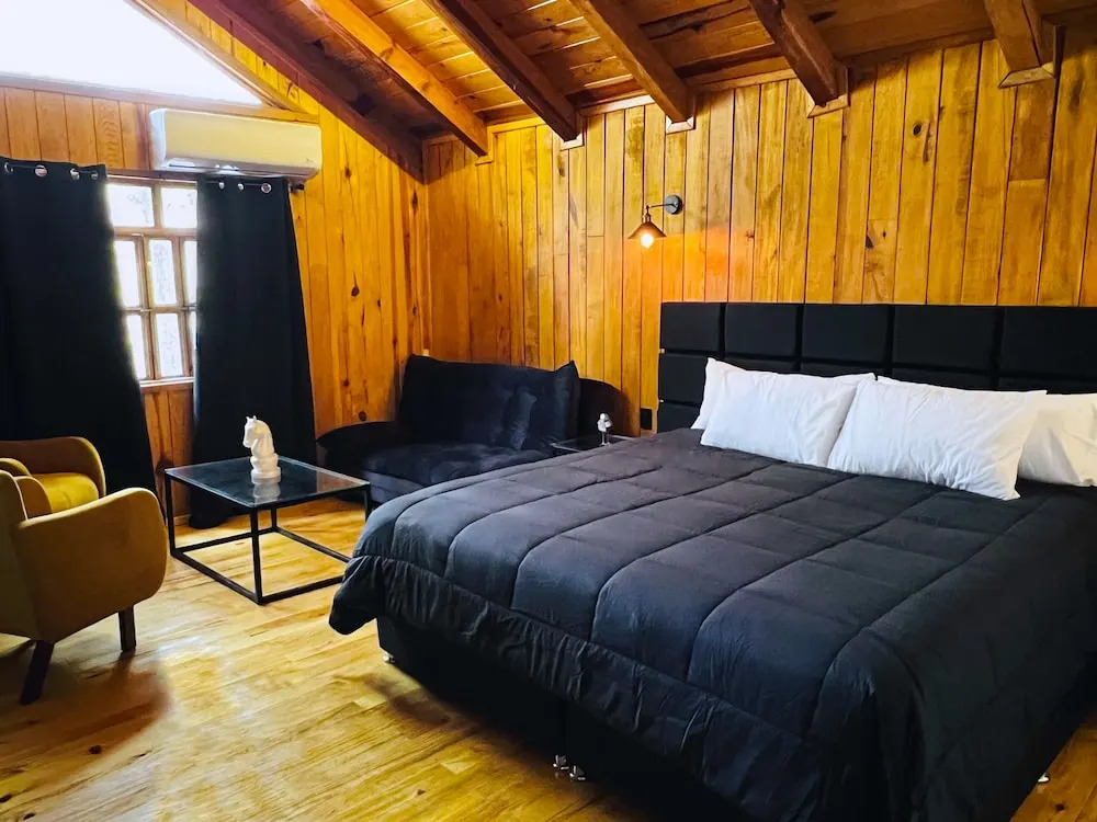 PINE TREE Hotel Boutique & Cabañas