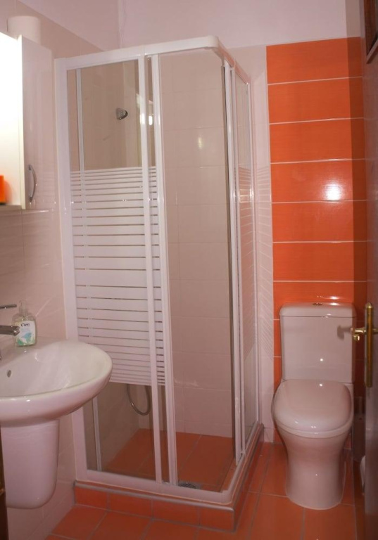 Nikolaki Rooms