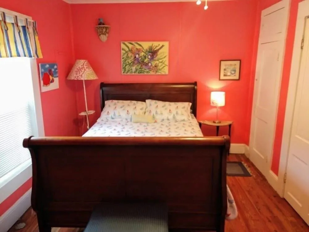 Old Carrabelle Hotel Captains Quarters Suite