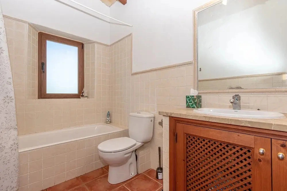 Villa in Alcudia With Private Pool & Terrace