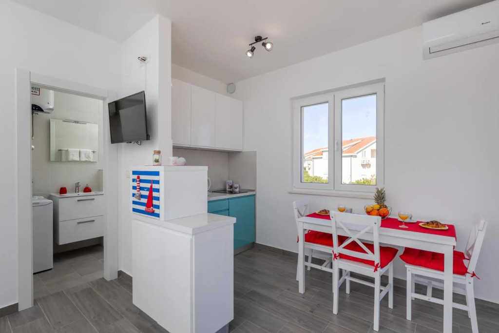 Brand New Apartment Nebo
