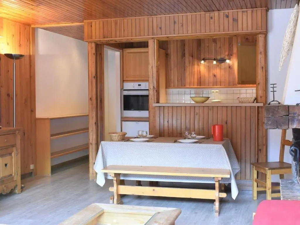 Appartement Méribel, 1 pièce, 5 personnes - FR-1-180-4