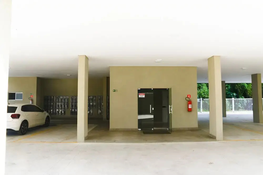 Apto c rea Gourmet a 300m da Praia das Toninhas