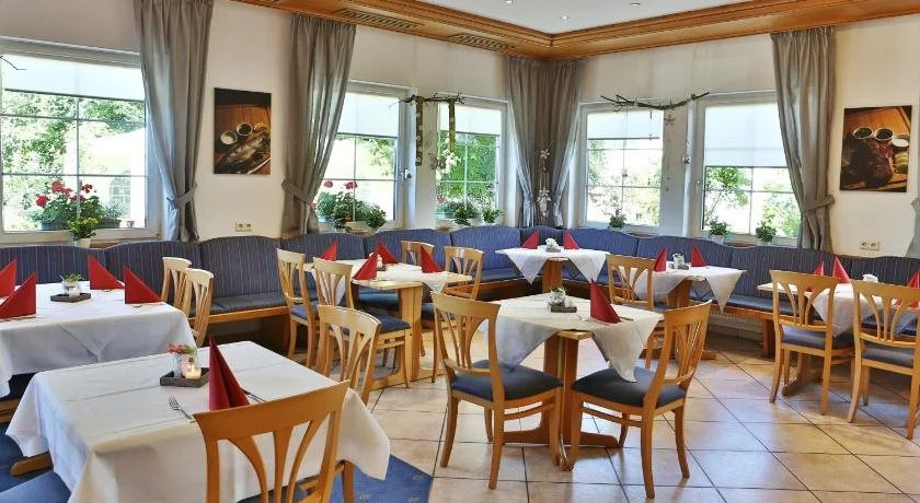 Hotel Alznauer Hof