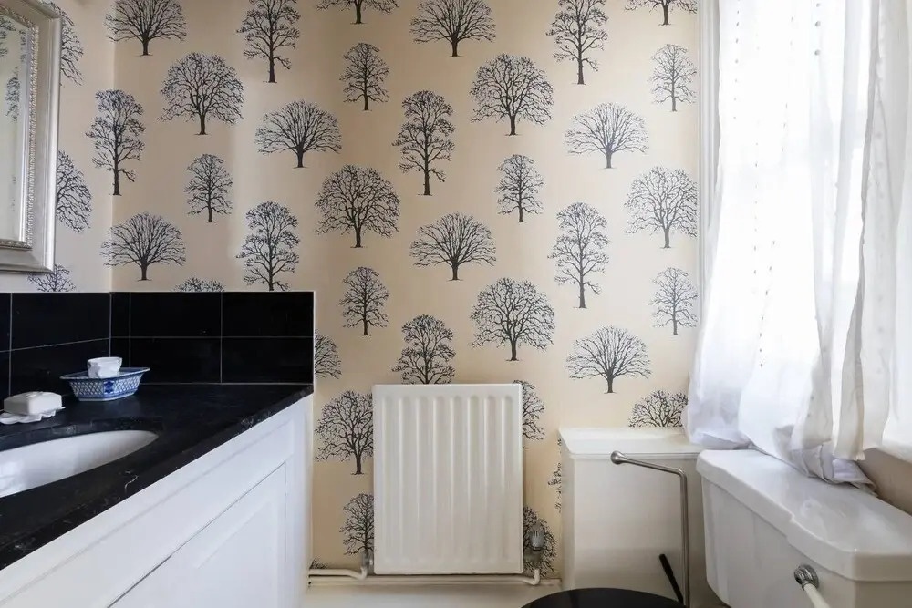 Traditional 5bed family home, 2min from tube