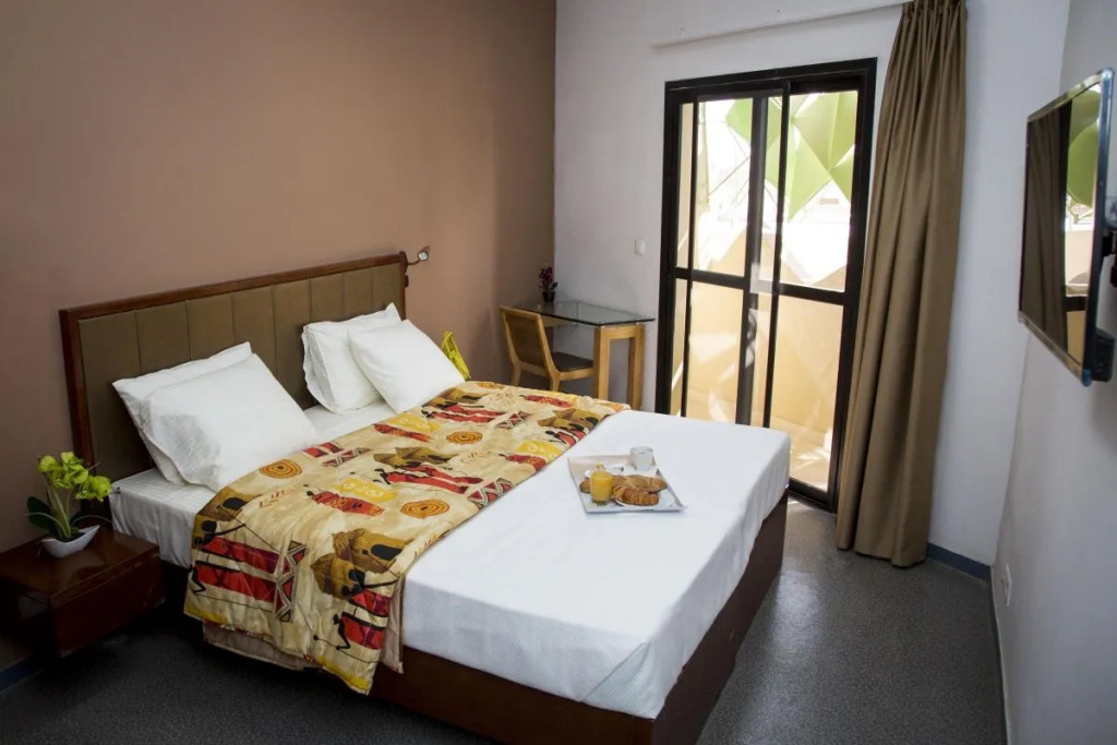 Wakola Hotel Fass Dakar