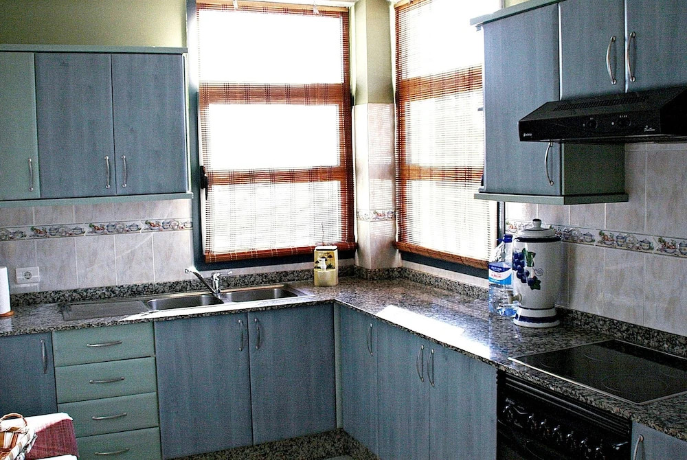 Apartment With 2 Bedrooms in Los Llanos, With Wonderful Mountain View, Furnished Terrace and Wifi Near the Beach