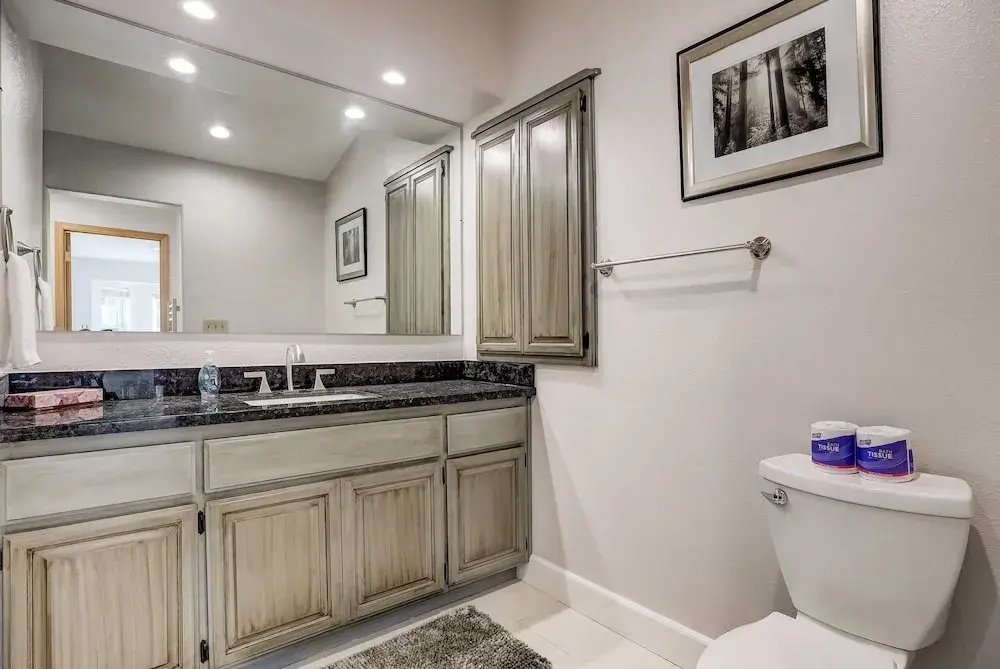 Nestled Pines Retreat Hot Tub, Pool Tahoe, Foosball, +more!