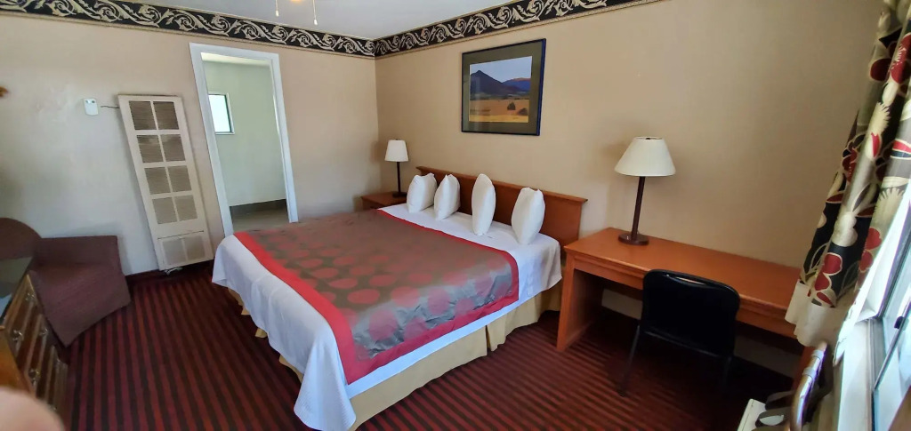 The L Motel Downtown/NAU Conference Center