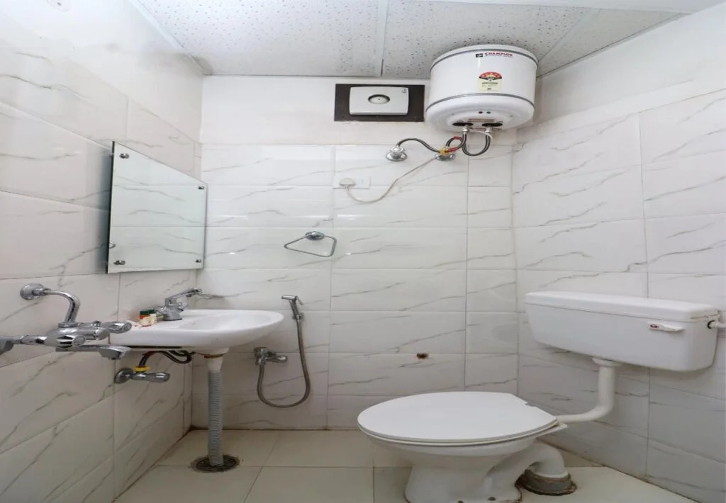 O'live Inn  By OYO Rooms