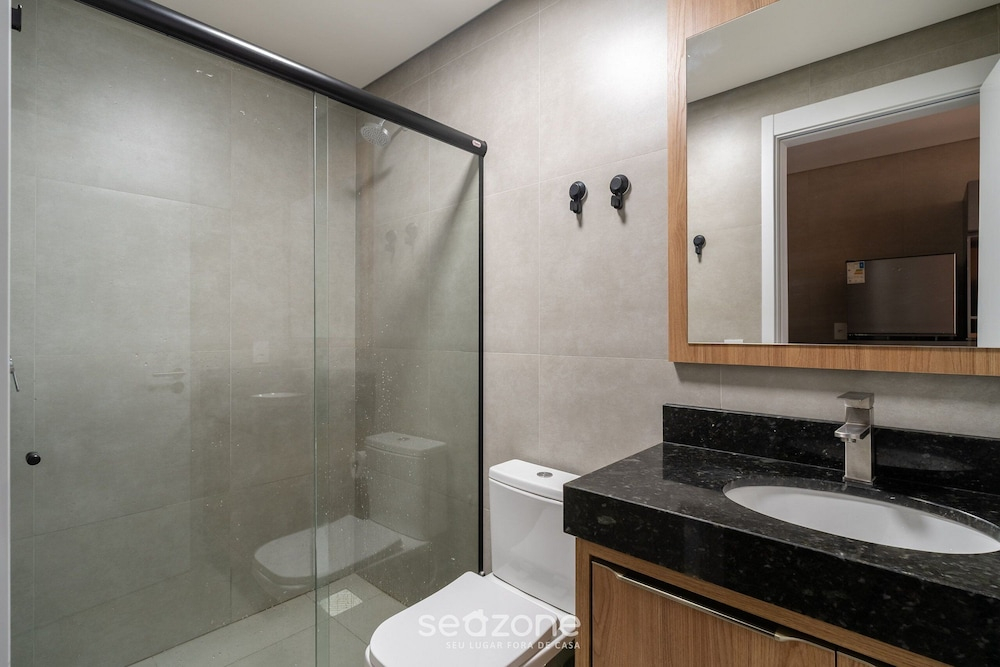 Modern and Fully Equipped Apartments Just Minutes From Lagoa da Conceicao and the Beach - VTD