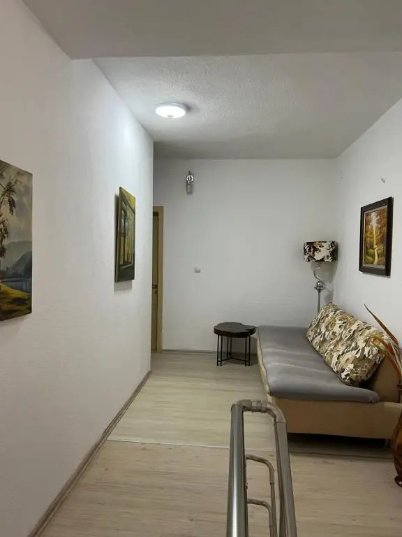 Artist House