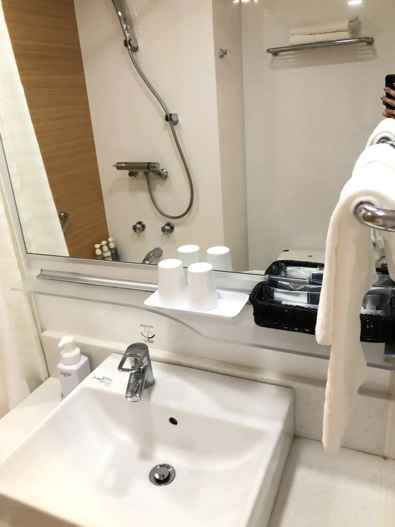 Ours Inn Hankyu