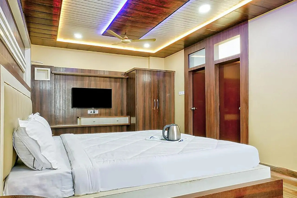 FabHotel Saumendra