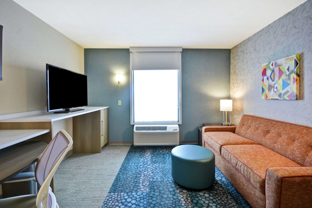 Home2 Suites By Hilton Portland Airport