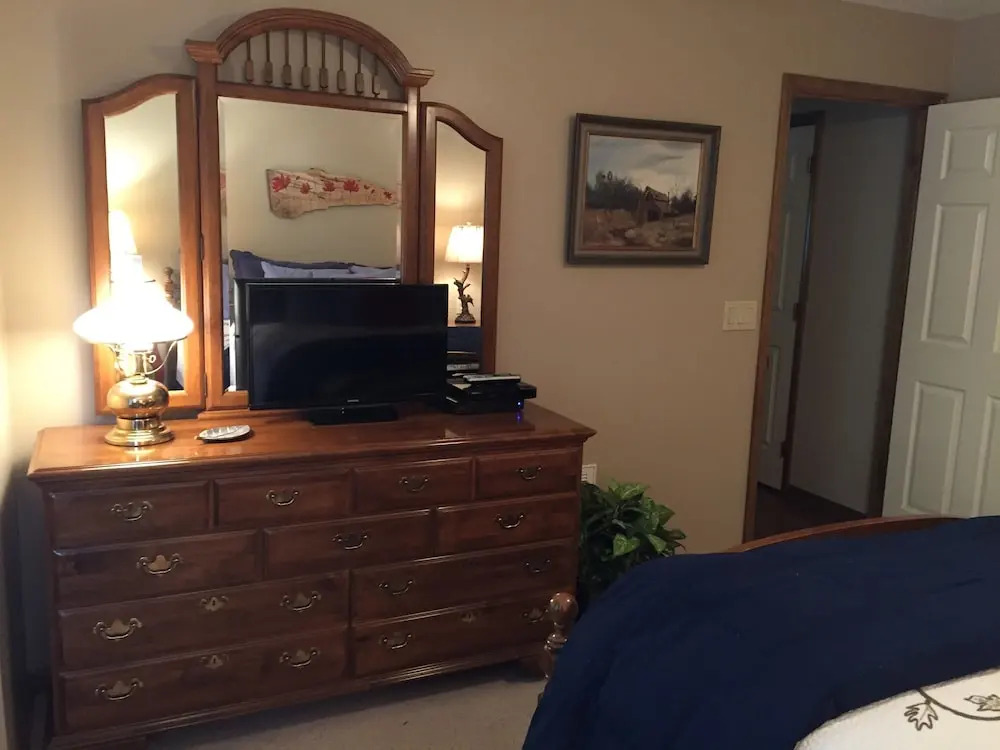 Adironacks #1 2 Bedrooms 2 Bathrooms Condo