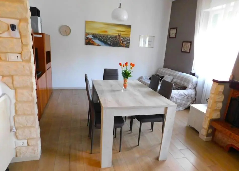 Le Giare House