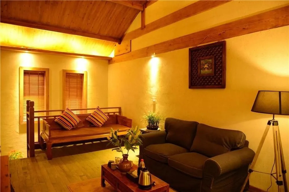 Lijiang Tricolor Cloud River Resort Hotel