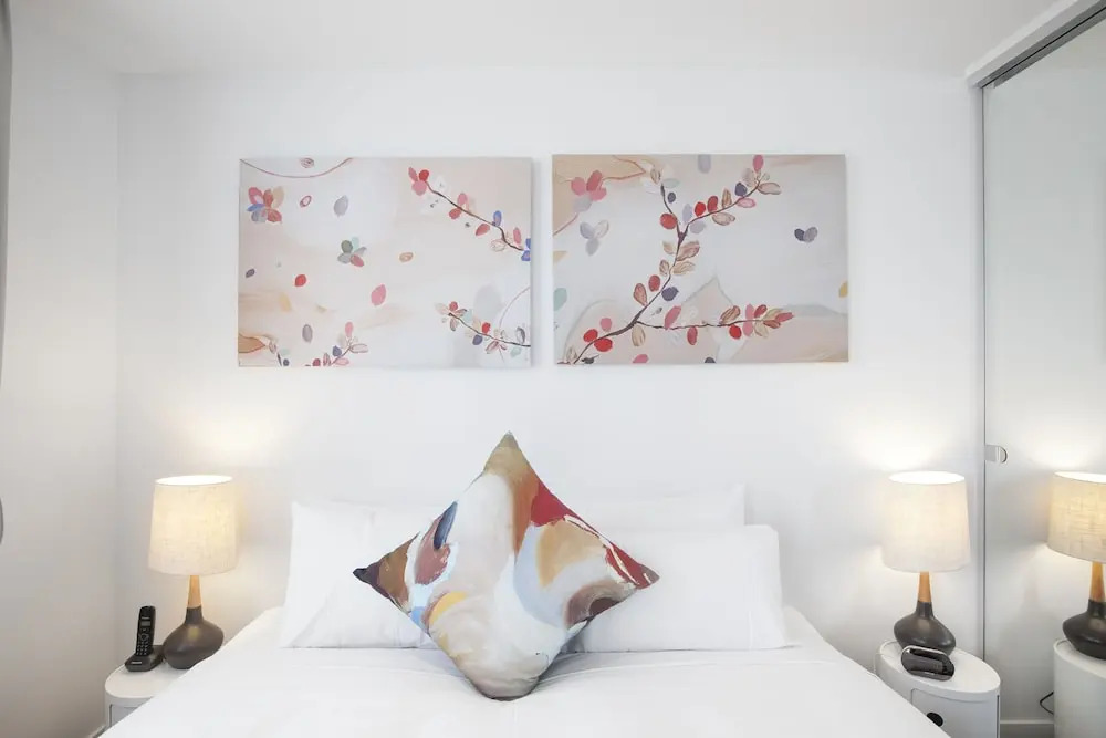 Boutique Stays - Sea Breeze, Port Melbourne