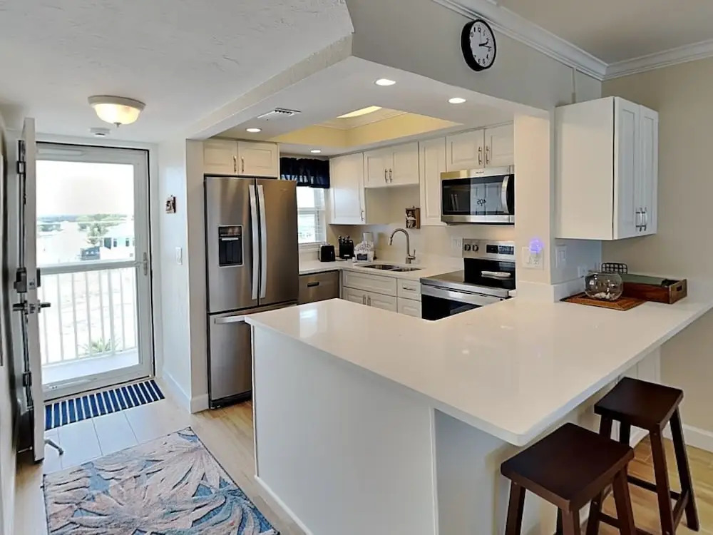 Pointe South 106