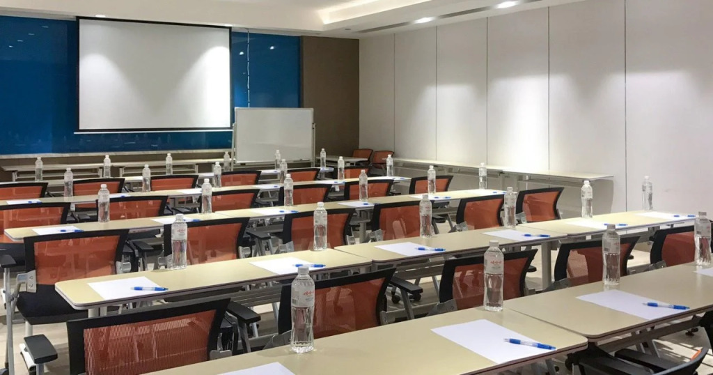 Holiday Inn Express Lhasa Potala Palace by IHG