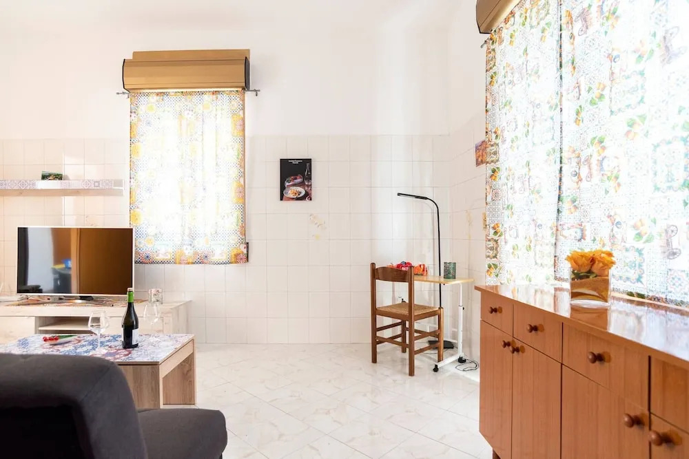 Villa Immersed in Relaxation 500 Metres From the Sea