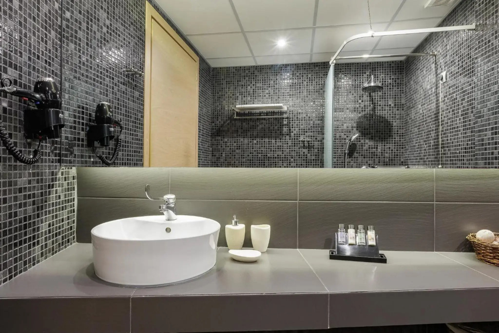 Elysion Hotel