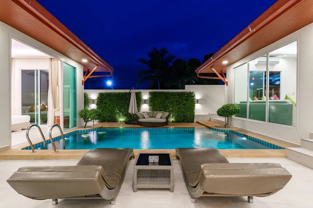 Luxury Pool Villa A14