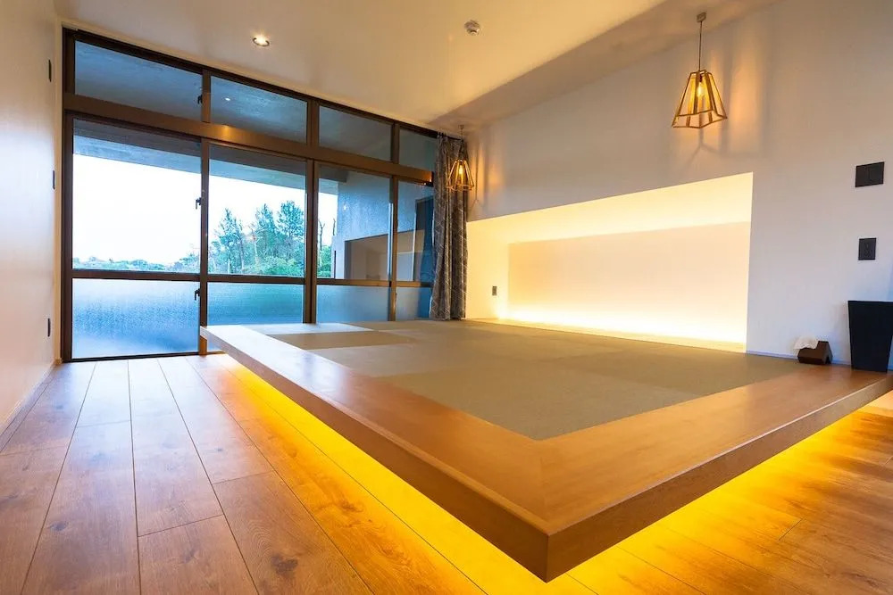 N House