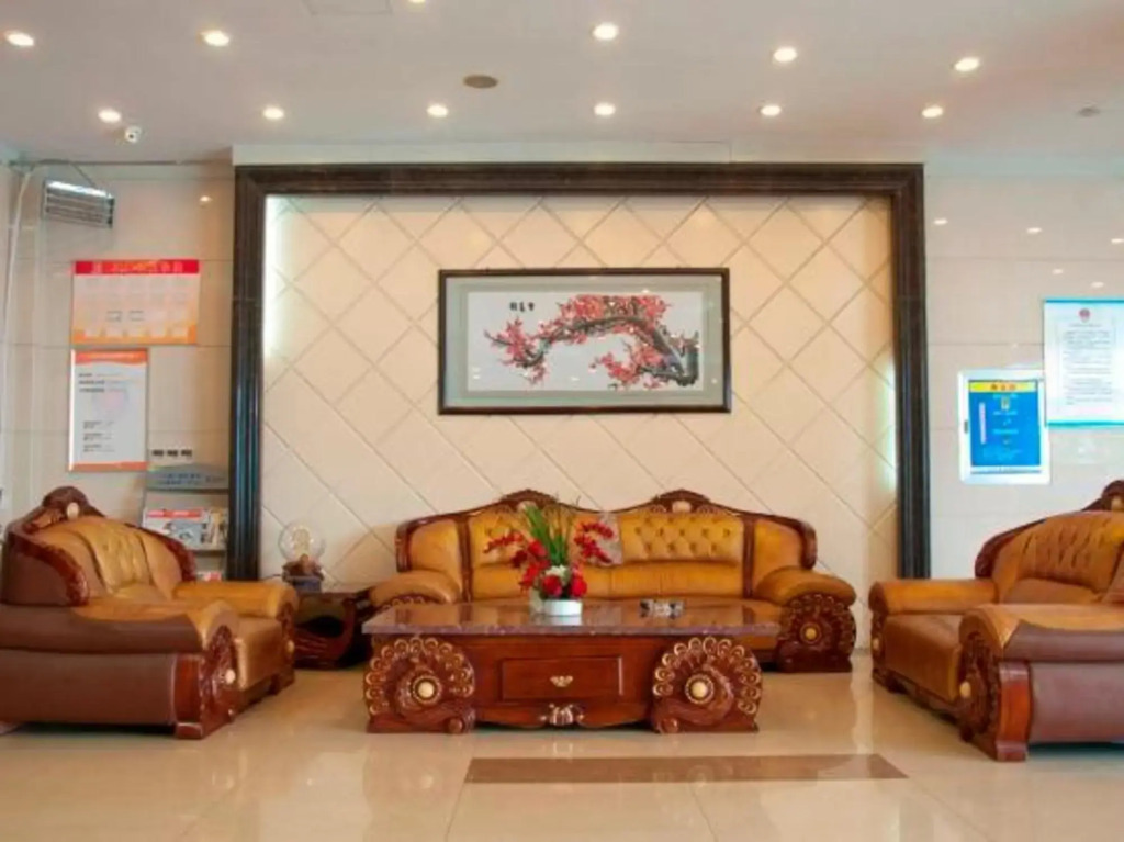 Shuiyue Qinghua Hotel