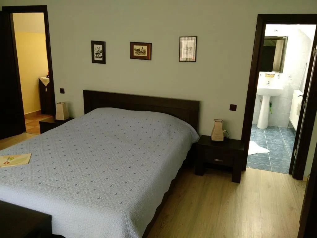 Rami House central double rooms