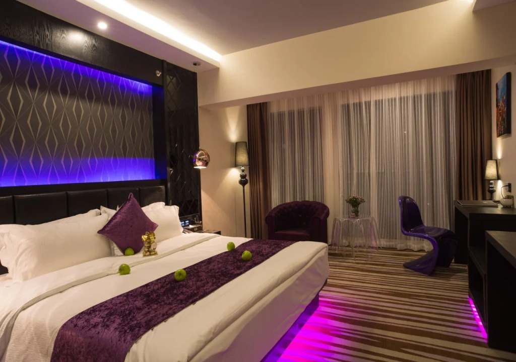U Hotels