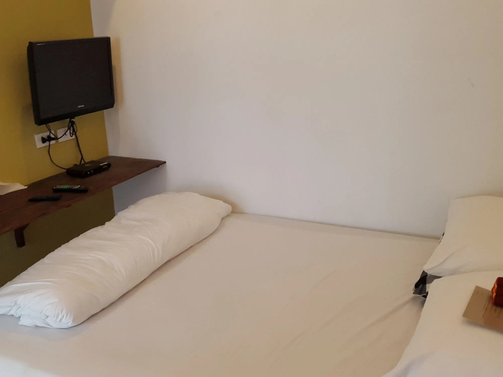 Baan Rare Guesthouse