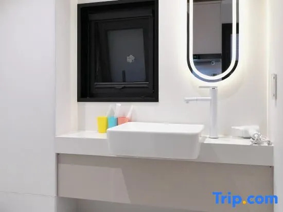 LDY　ROKUGAKUHOTEL  IRIYA 9 Min to Ueno 25Min to GINZA ROKUGAKU
