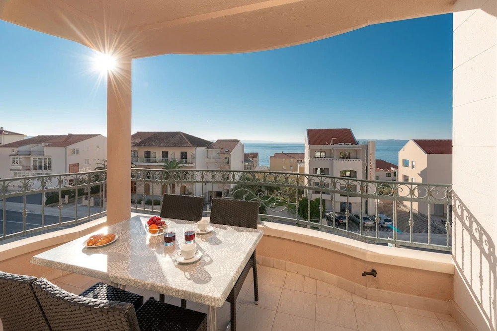 Villa Tucepi Apartments
