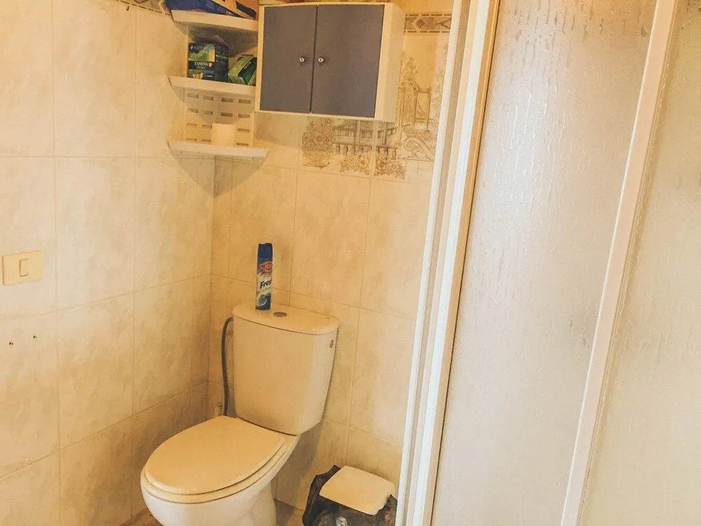 Blue Canary Hostel - Adults Only