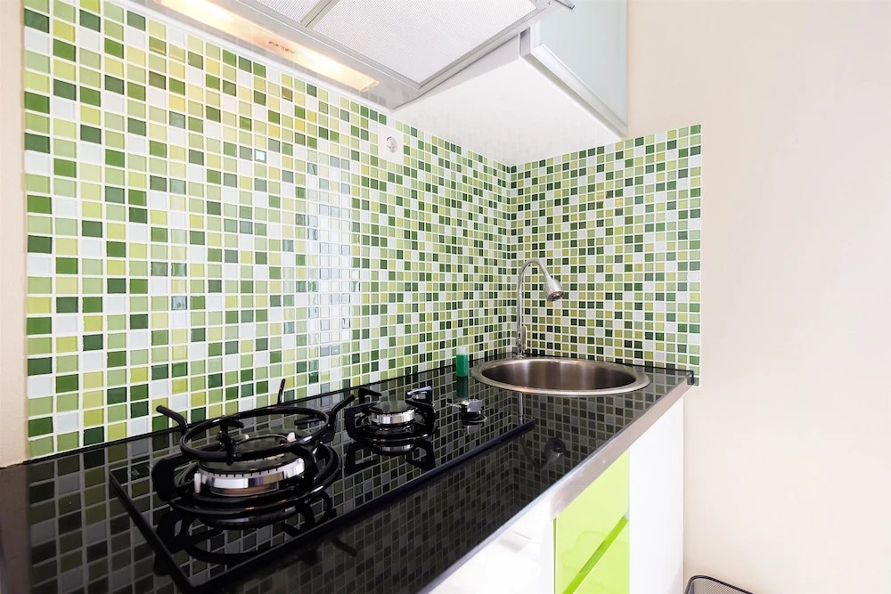 Modern and Minimalist Studio Bassura City Apartment