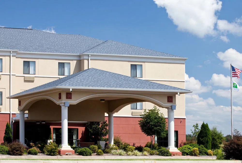 Holiday Inn Express Hotel & Suites Lonoke I-40 by IHG