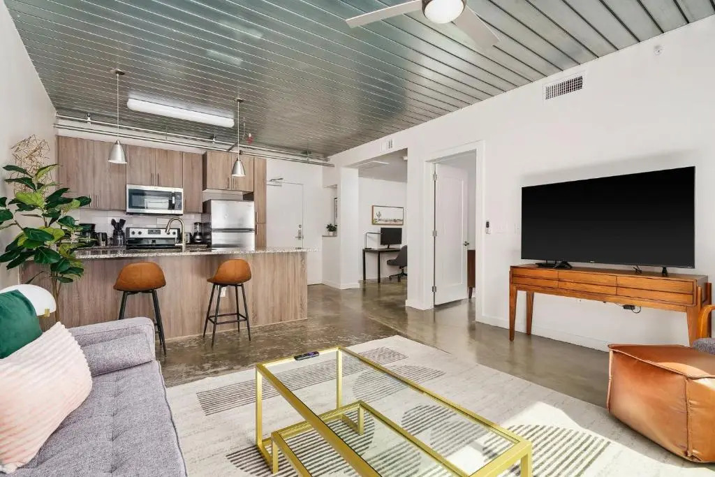 Lodgeur Midtown, Houston - close to Downtown & Texas Medical Center