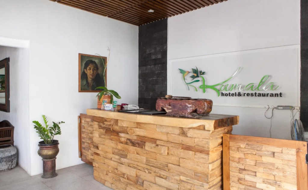 RedDoorz Plus near Mall Roxy Banyuwangi