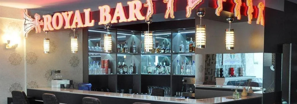 Lovcen House Hotel