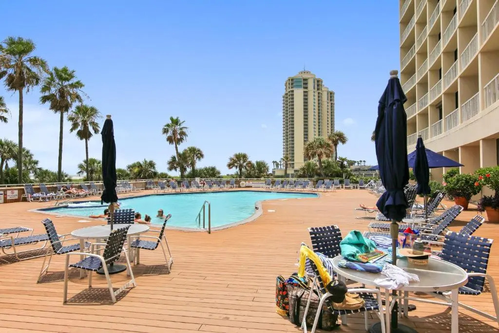 Beachfront Getaway by Ryson Vacation Rentals