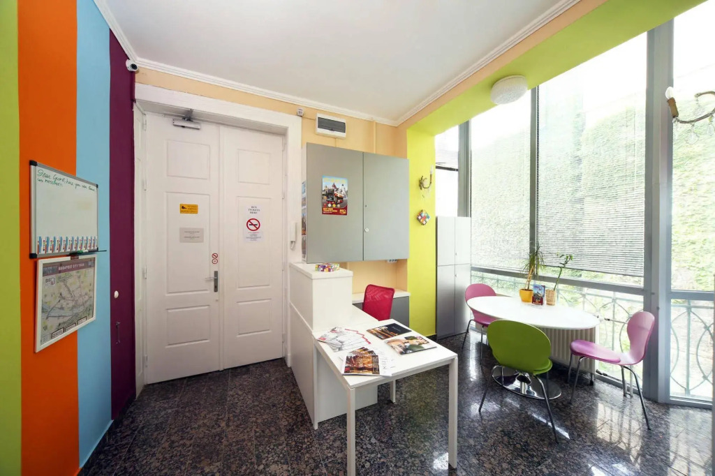 Amber Terrace Studios Downtown