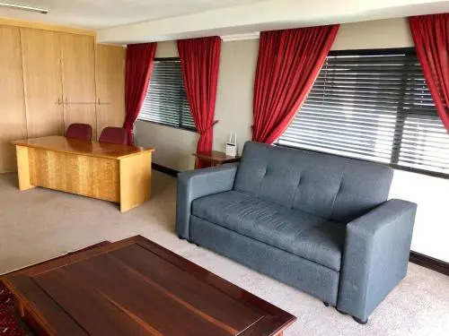 Kosmos Lodge