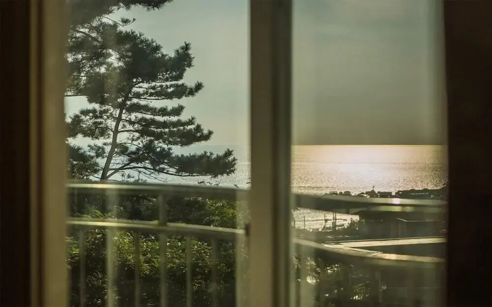 Eurwangni Beach Hill View House Pension
