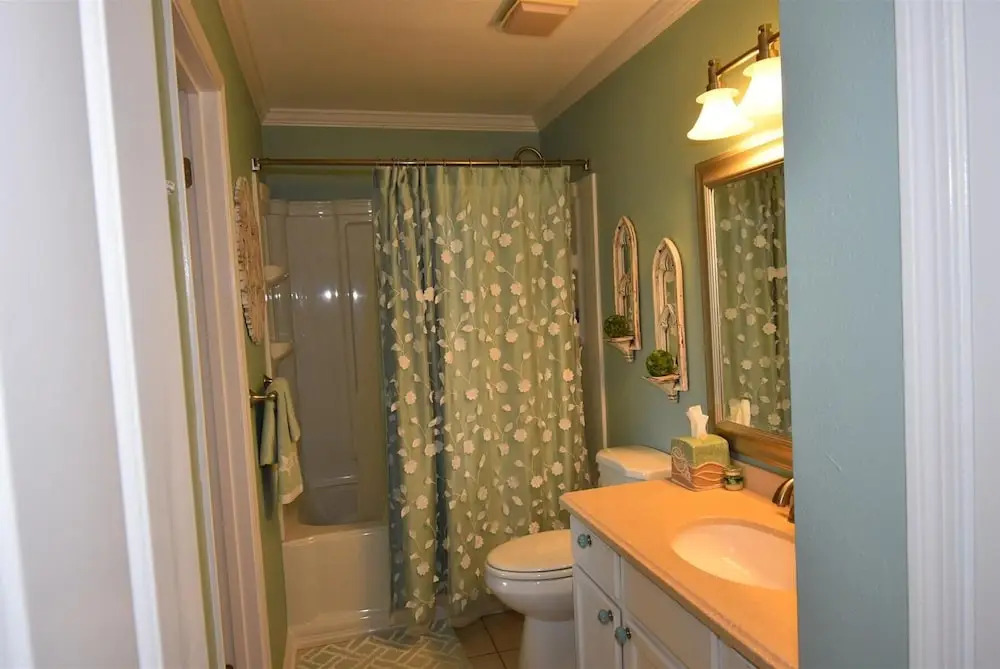 Emerald Enclave by Avantstay 18bdr Buyout Two Stunning Homes by the Beach
