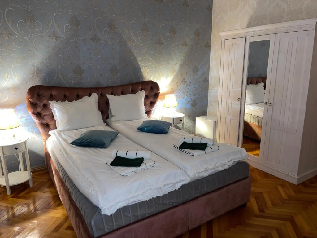 Chic Home