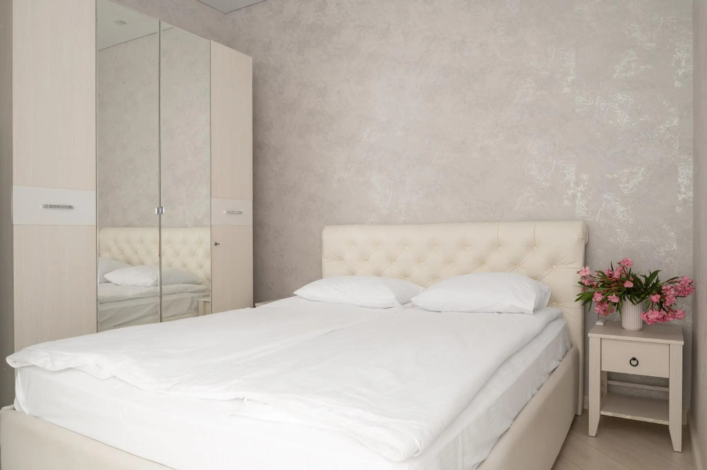 Real Apartments (Риал Апартментс) на проспекте Курортный 105